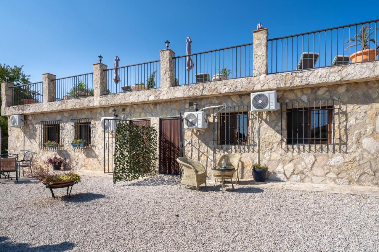 Hacienda La Buena Vida B&B En Appartementen Casita La Bruja Algarinejo Exteriér fotografie