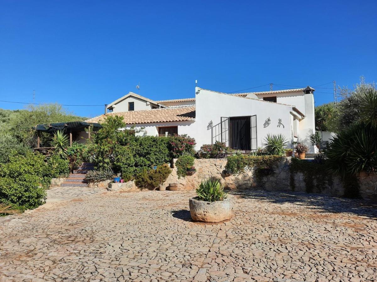 Hacienda La Buena Vida B&B En Appartementen Casita La Bruja Algarinejo Exteriér fotografie